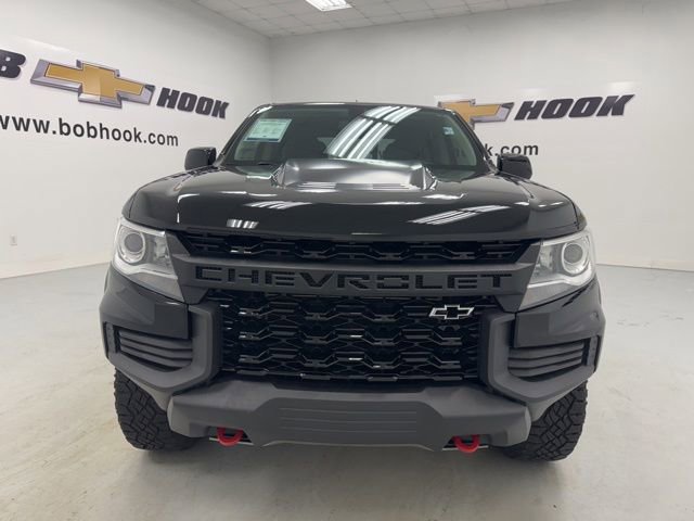 Used 2021 Chevrolet Colorado ZR2 w/ ZR2 Midnight Special Edition AWD/4WD image 2