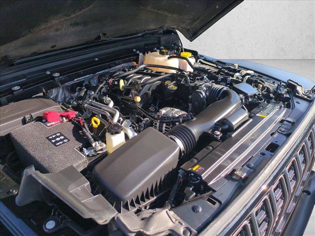 Used 2026 Jeep Gladiator Mojave AWD/4WD image 22