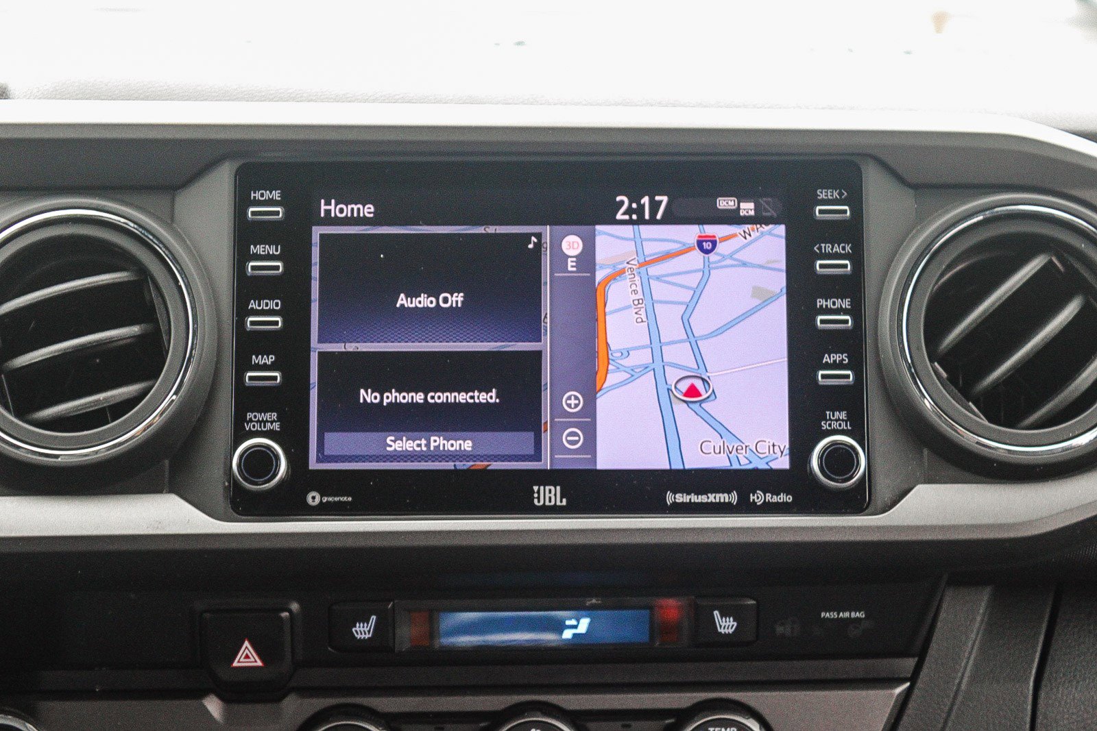 Used 2022 Toyota Tacoma TRD Sport w/ TRD Premium Sport Package image 15