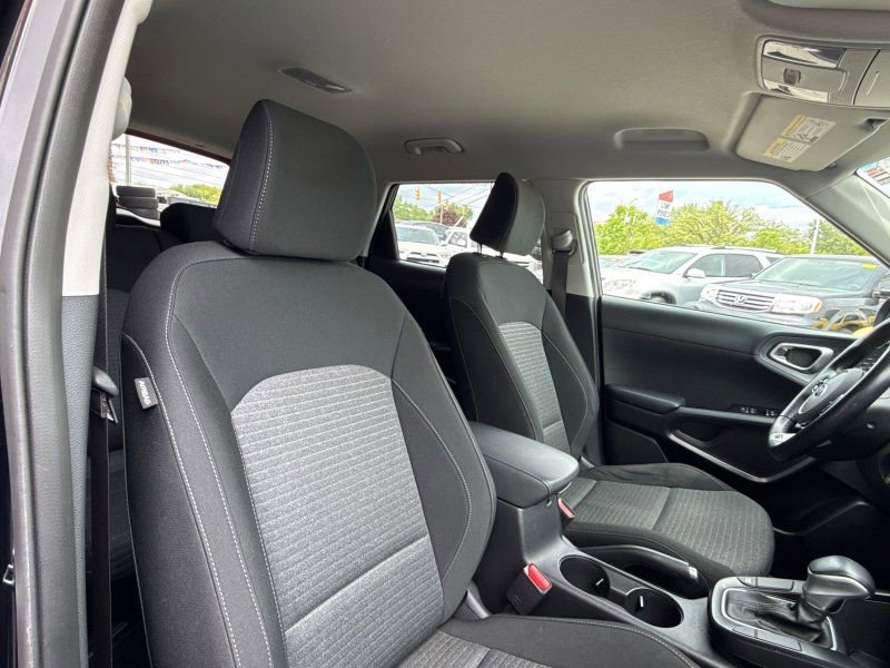 Used 2020 Kia Soul GT-Line FWD image 21