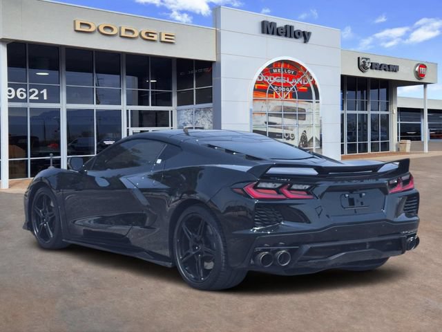 Used 2022 Chevrolet Corvette Stingray Coupe w/ Z51 Performance Package RWD image 3