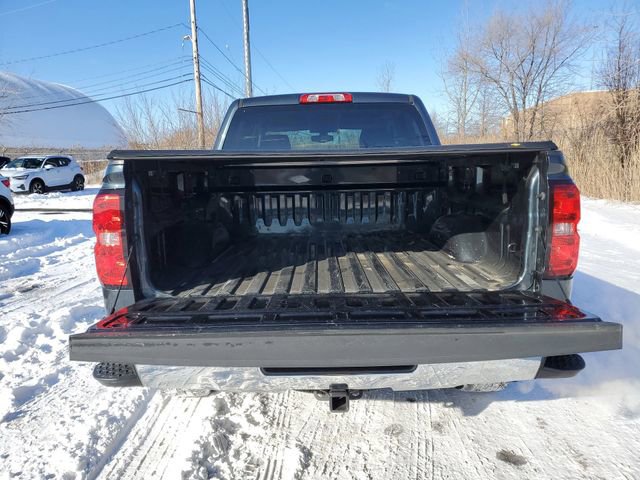 Used 2018 Chevrolet Silverado 1500 LT w/ LT Eassist Package AWD/4WD image 23