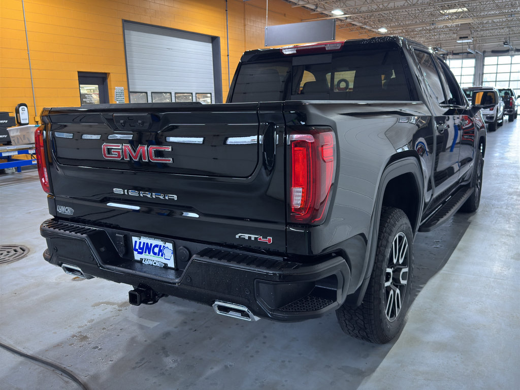Used 2025 GMC Sierra 1500 AT4 w/ AT4 Premium Package image 5