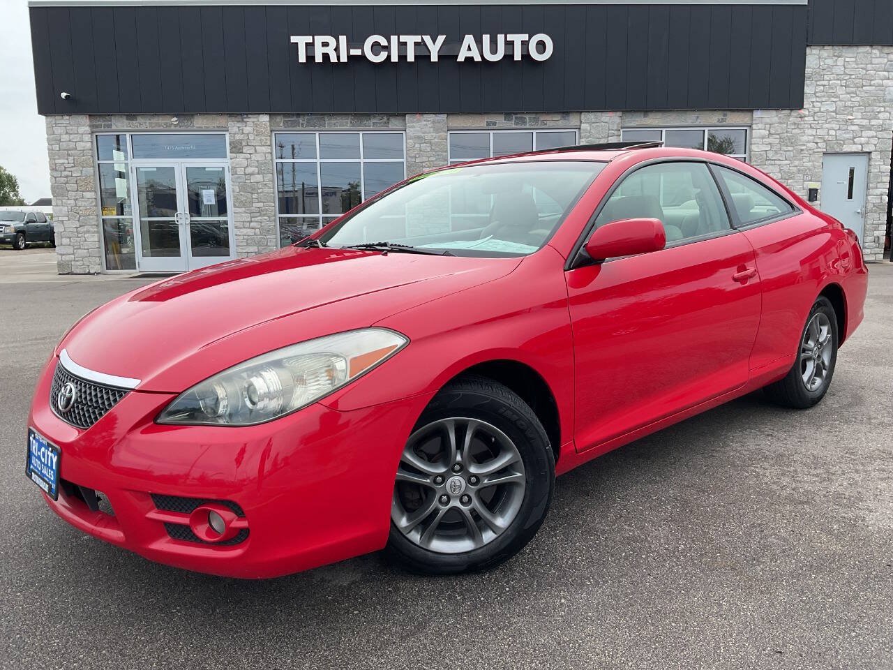 Used 2008 Toyota Solara SE FWD image 1