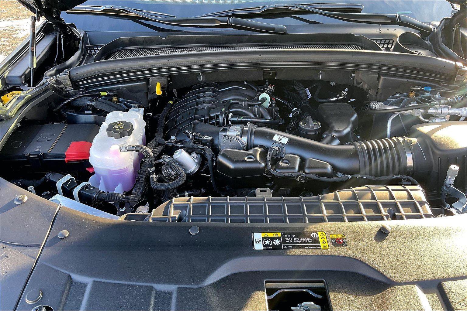 New 2025 Jeep Grand Cherokee Summit image 12