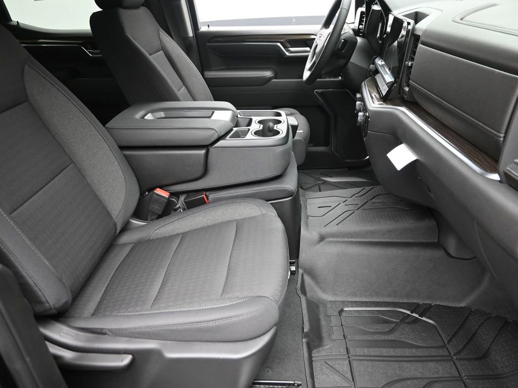 New 2026 Chevrolet Silverado 1500 RST w/ RST Select Package image 7
