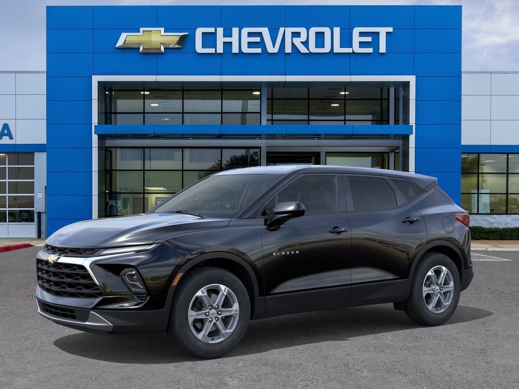 New 2026 Chevrolet Blazer LT FWD image 2