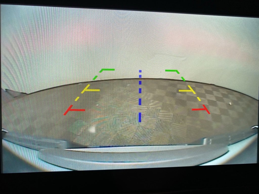 Used 2025 Nissan Frontier SV image 3