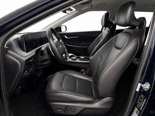 Used 2023 Kia EV6 Wind w/ Wind Technology Package AWD/4WD image 13