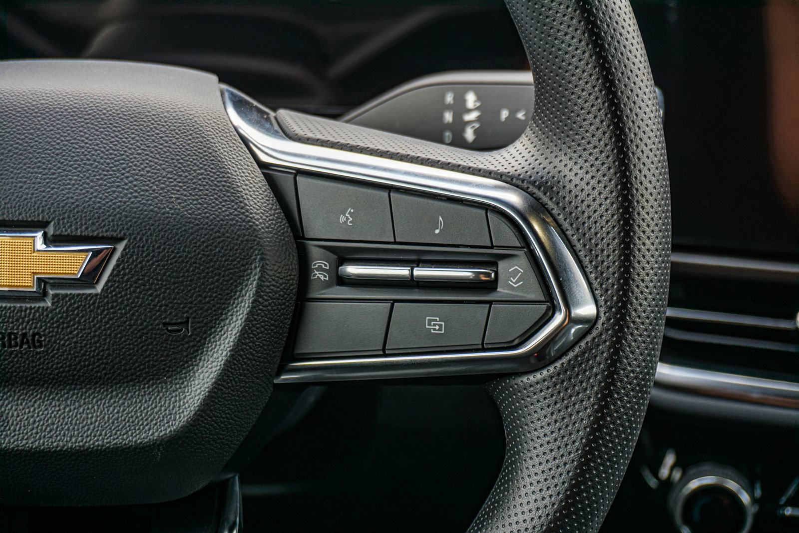 New 2026 Chevrolet Equinox EV LT FWD image 25