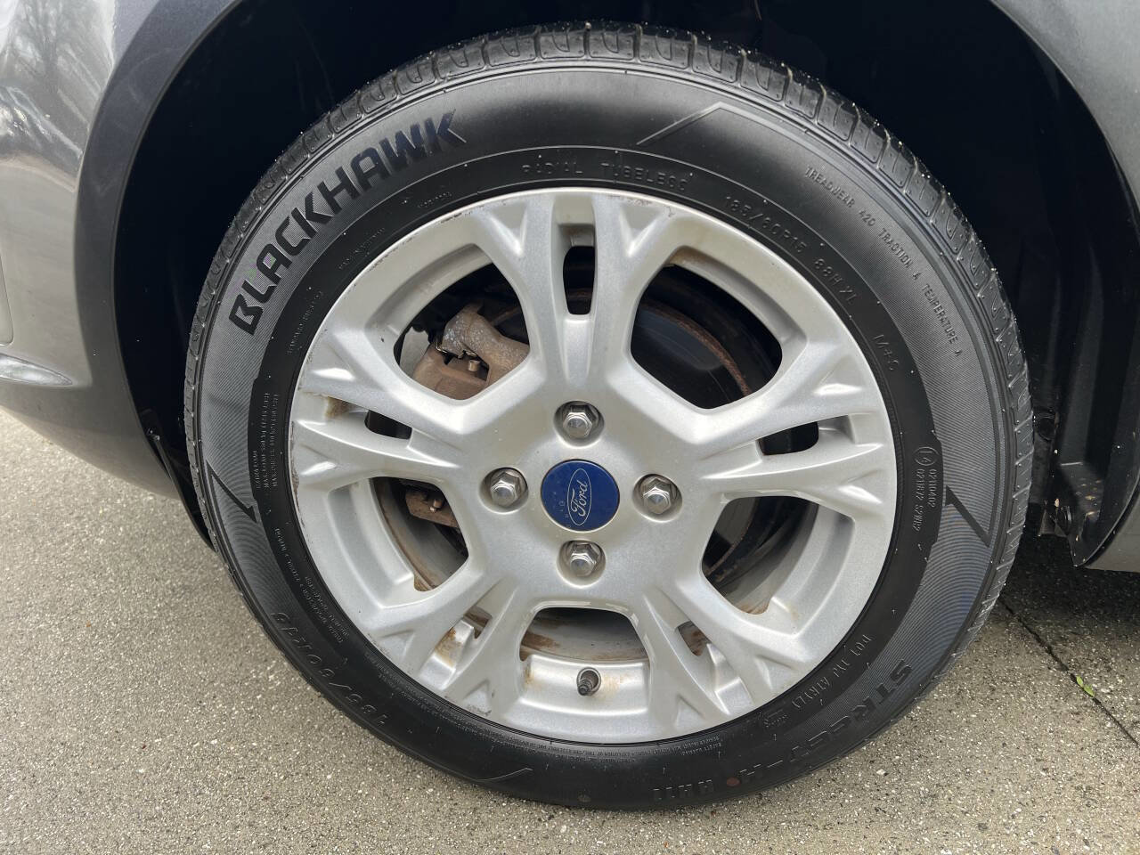 Used 2016 Ford Fiesta SE w/ Cold Weather Package FWD image 27