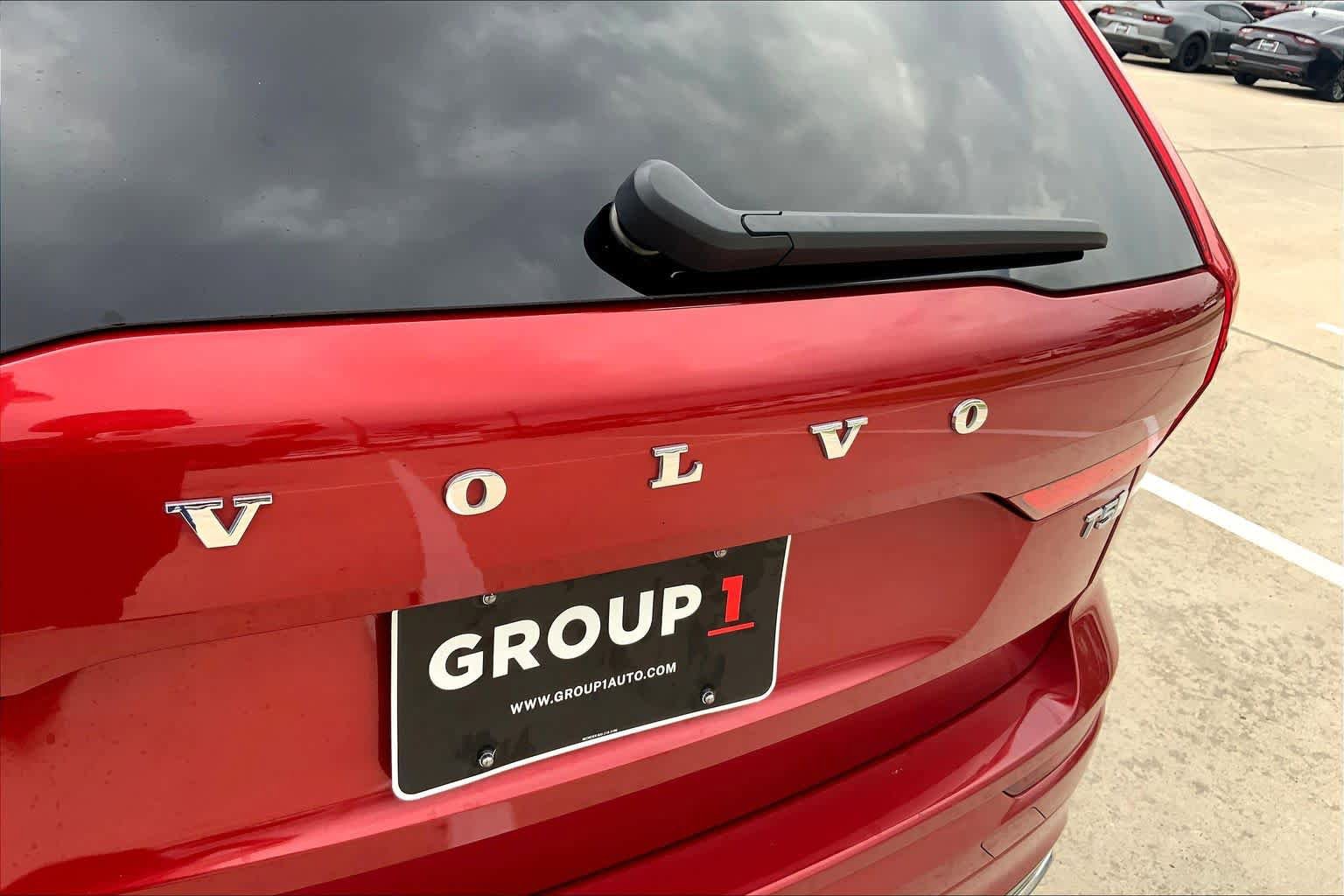 Used 2021 Volvo XC60 T5 R-Design w/ Advanced Package FWD image 31