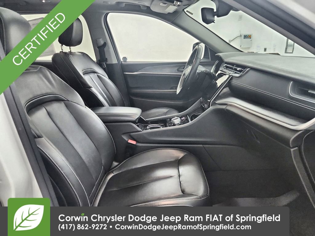 Certified 2022 Jeep Grand Cherokee L Limited AWD/4WD image 32