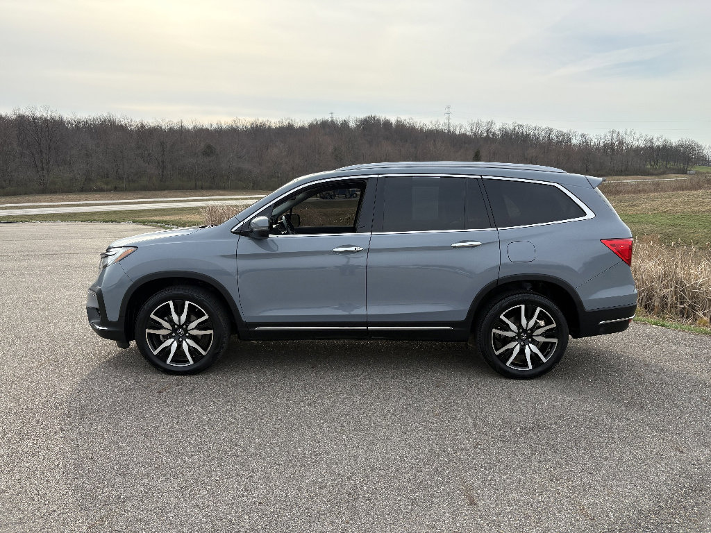Used 2022 Honda Pilot Elite image 2