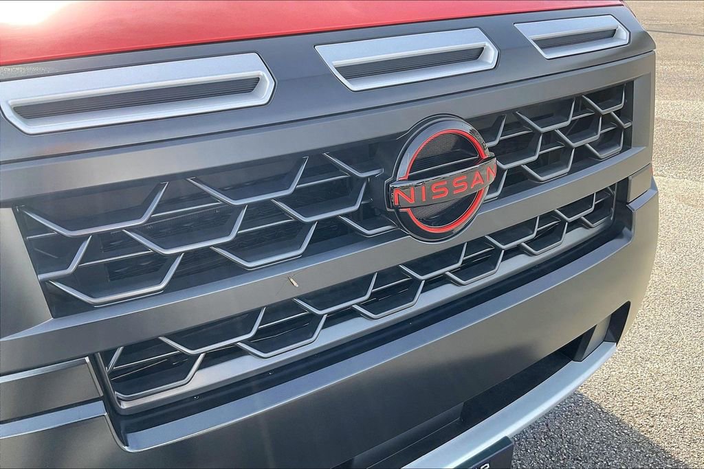 Used 2025 Nissan Frontier PRO-4X w/ Tow Package image 28