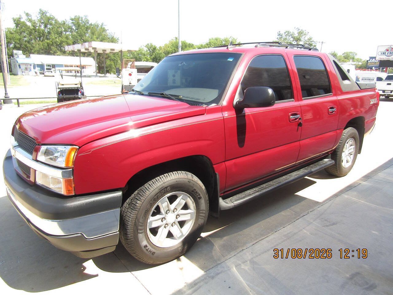 Used 2006 Chevrolet Avalanche Z71 w/ Sun And Sound Package AWD/4WD image 4