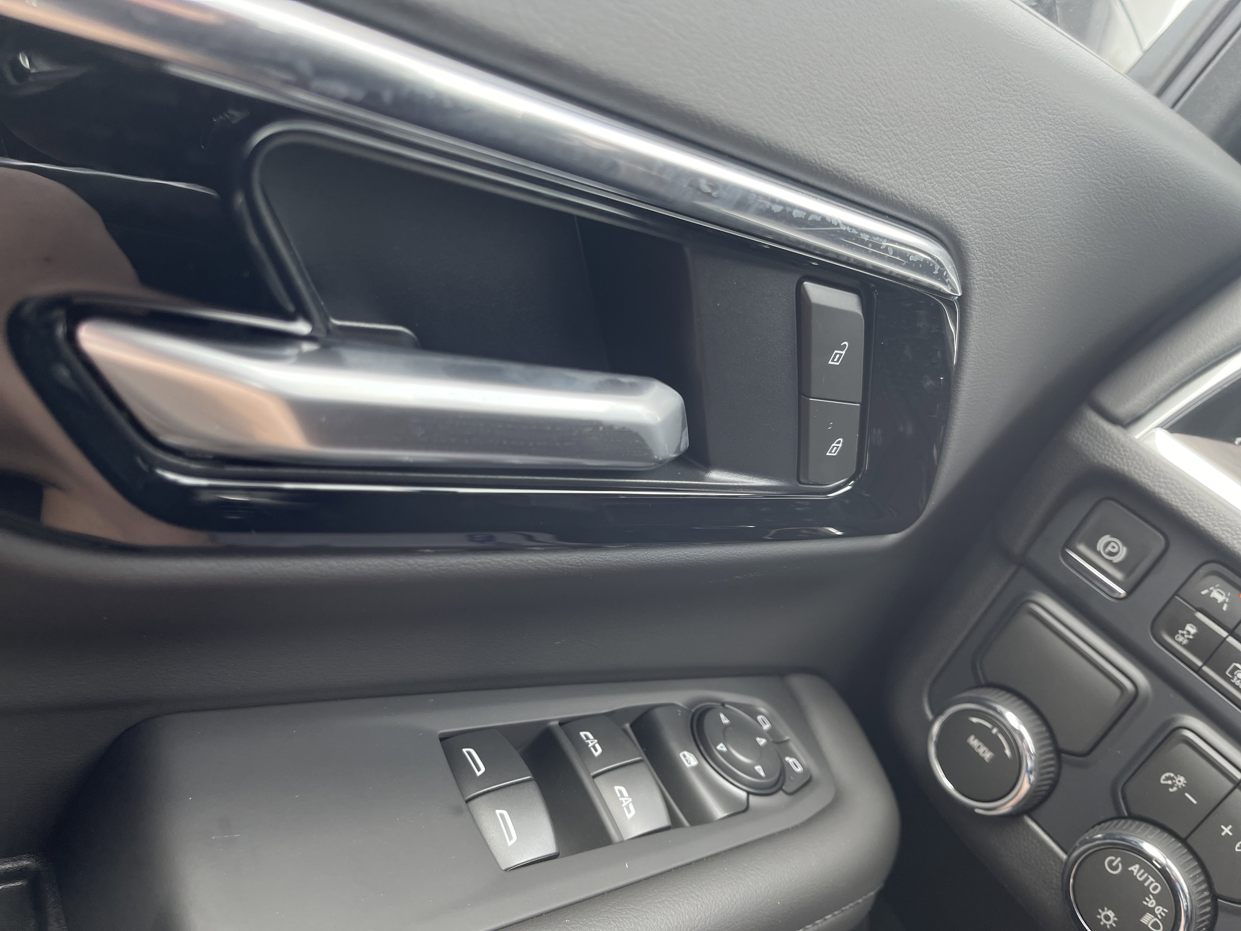 New 2026 Chevrolet Tahoe LS RWD image 31