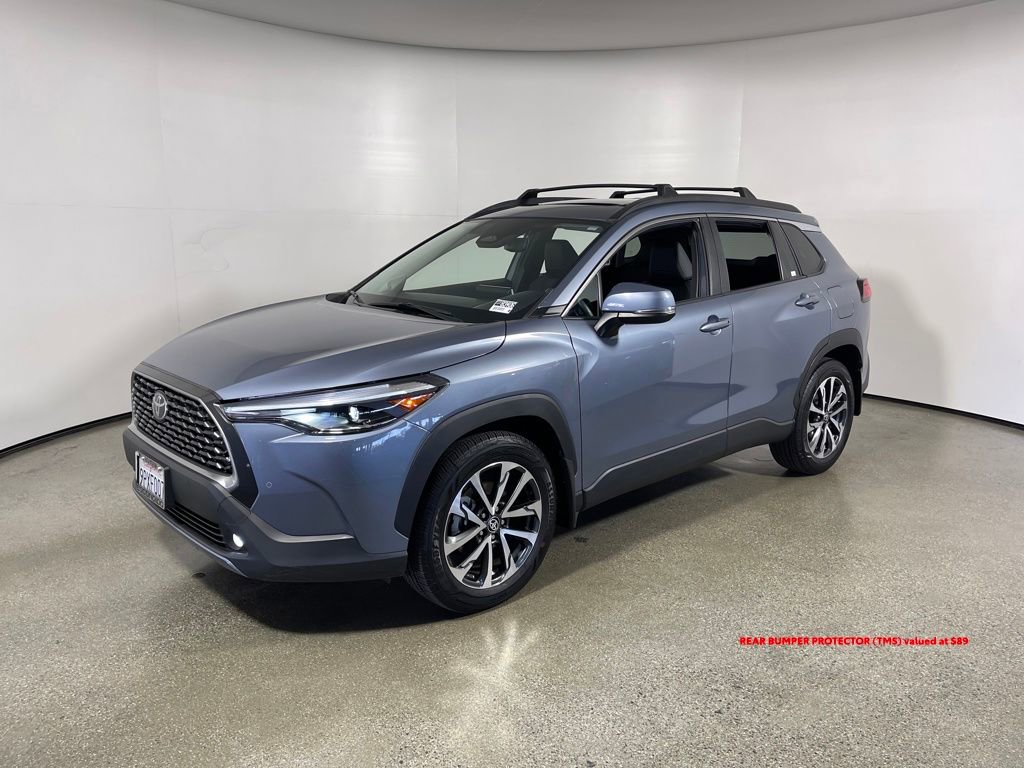 Certified 2024 Toyota Corolla Cross XLE w/ Convenience Package image 7