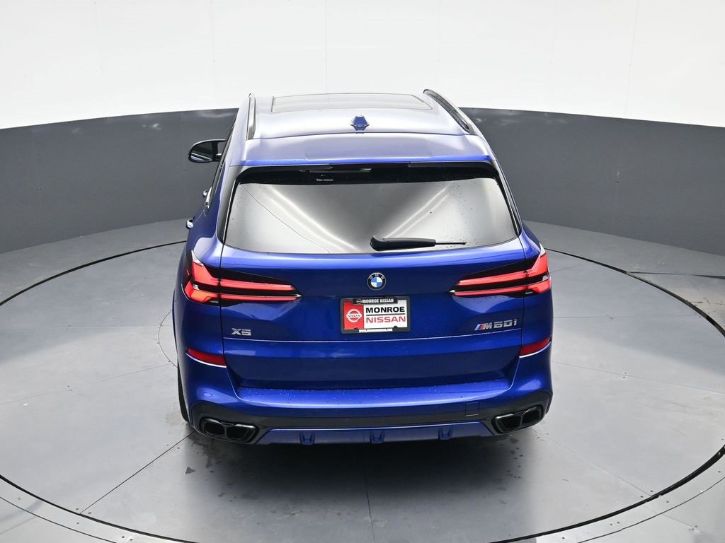Used 2024 BMW X5 M60i image 30