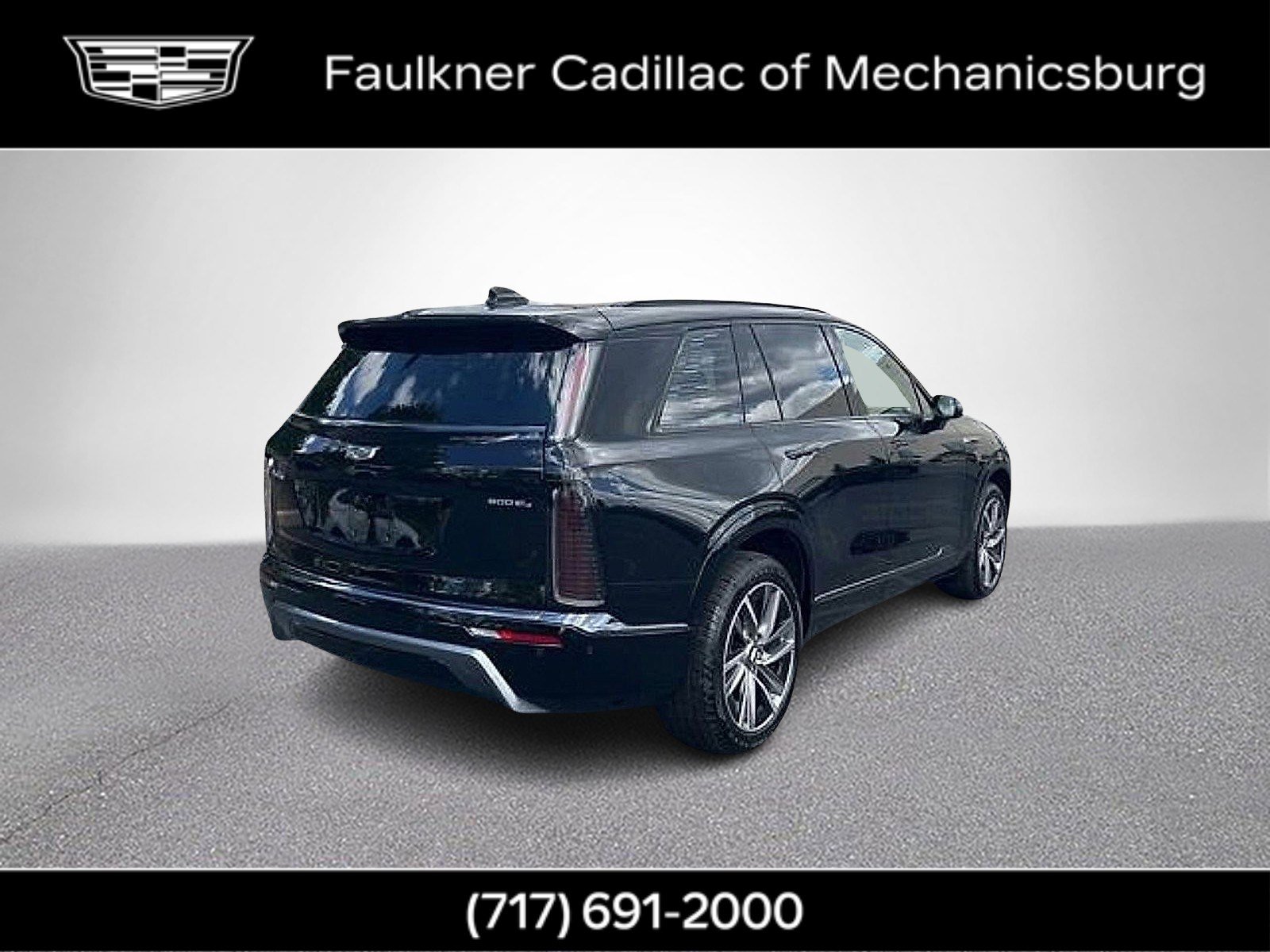 Certified 2026 Cadillac Vistiq Premium Luxury w/ LPO, Floor Liner Package AWD/4WD image 4
