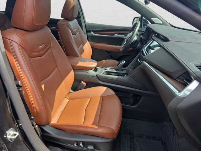 Certified 2023 Cadillac XT5 Premium Luxury AWD/4WD image 10