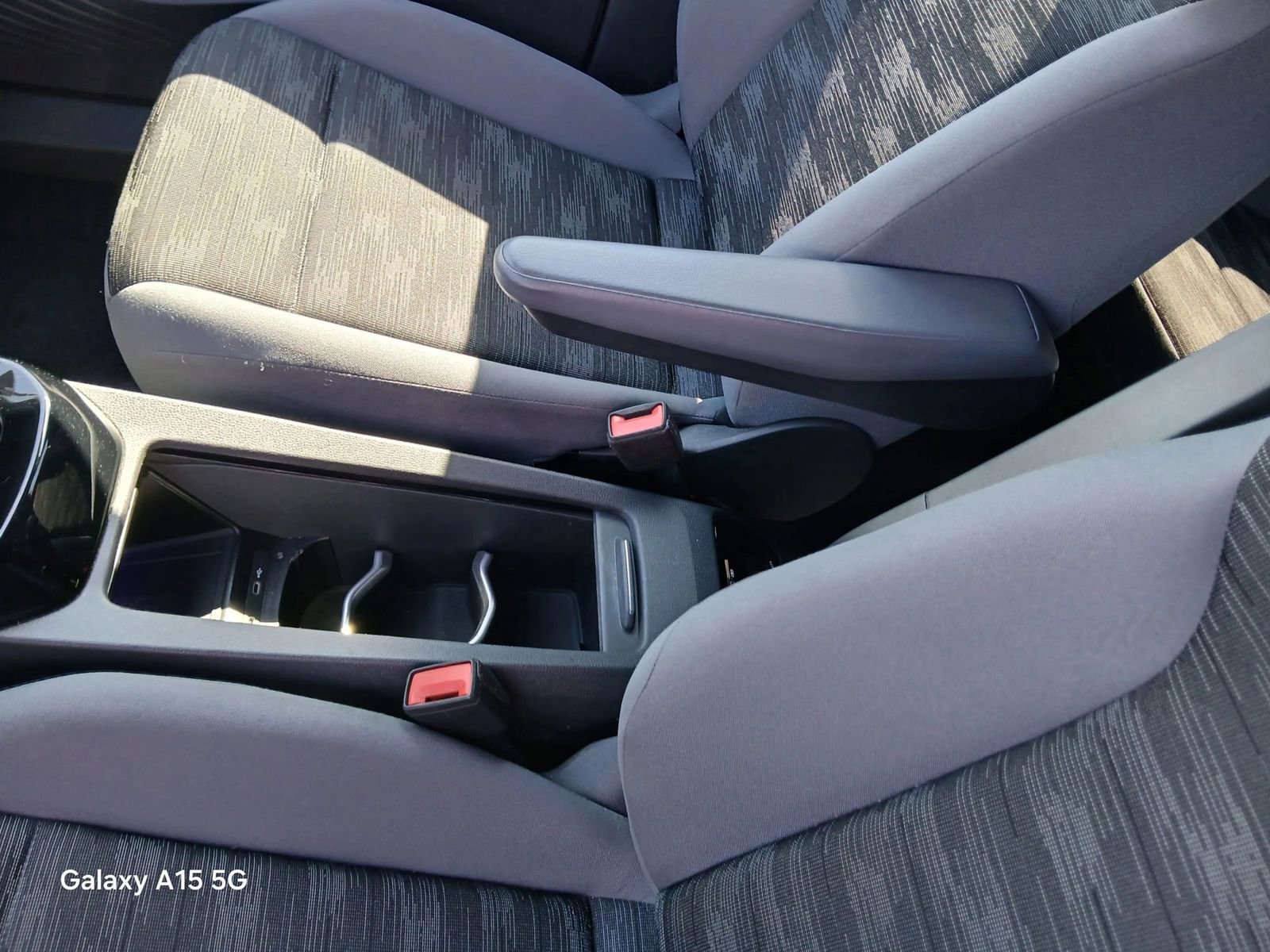 Used 2022 Volkswagen ID.4 Pro RWD image 8