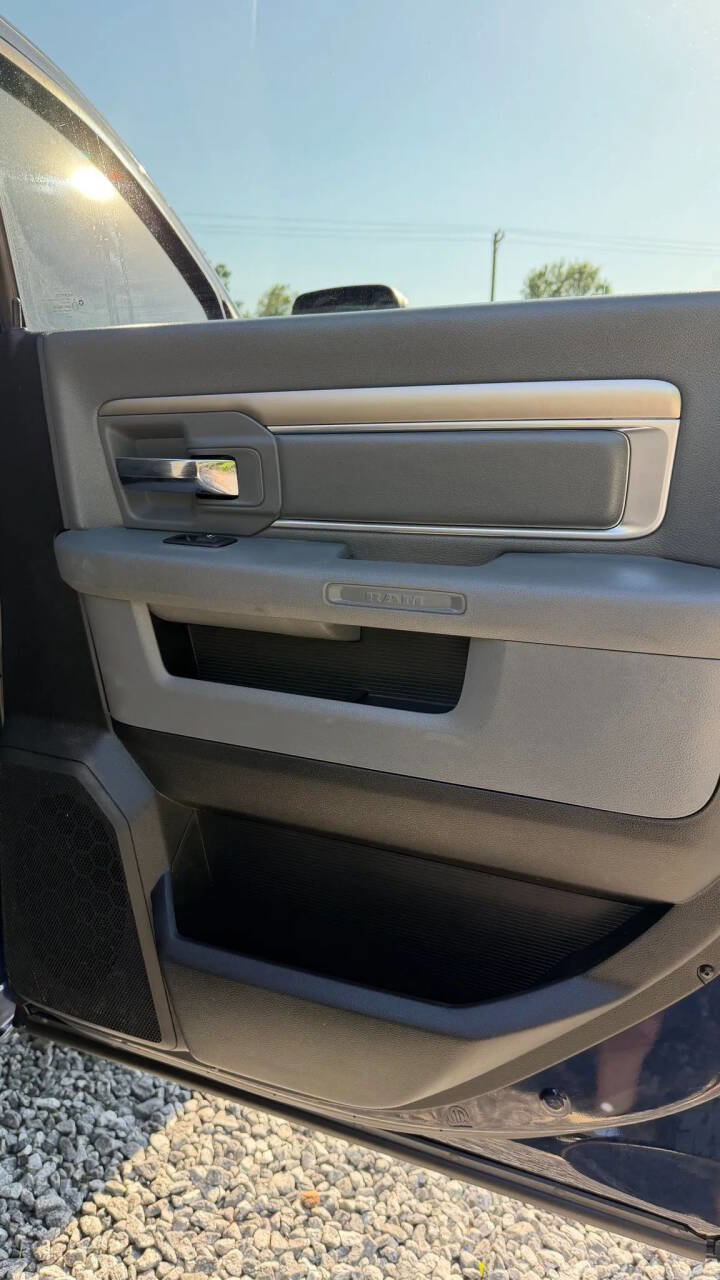 Used 2014 RAM 2500 SLT w/ Luxury Group image 23