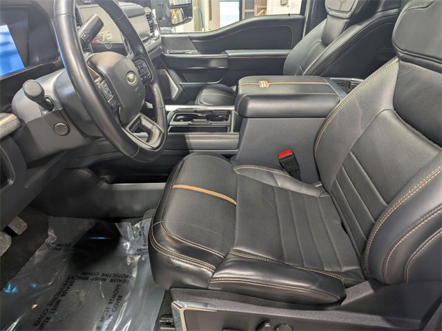 Used 2023 Ford F250 Platinum w/ FX4 Off-Road Package image 12