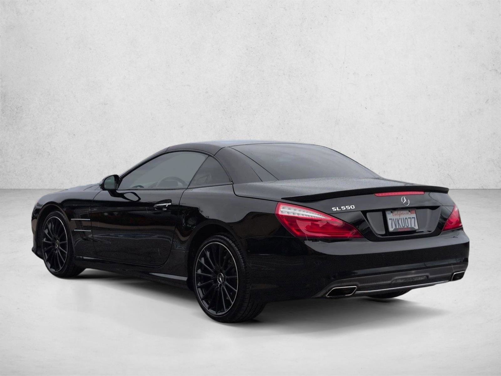 Used 2013 Mercedes-Benz SL 550 image 8