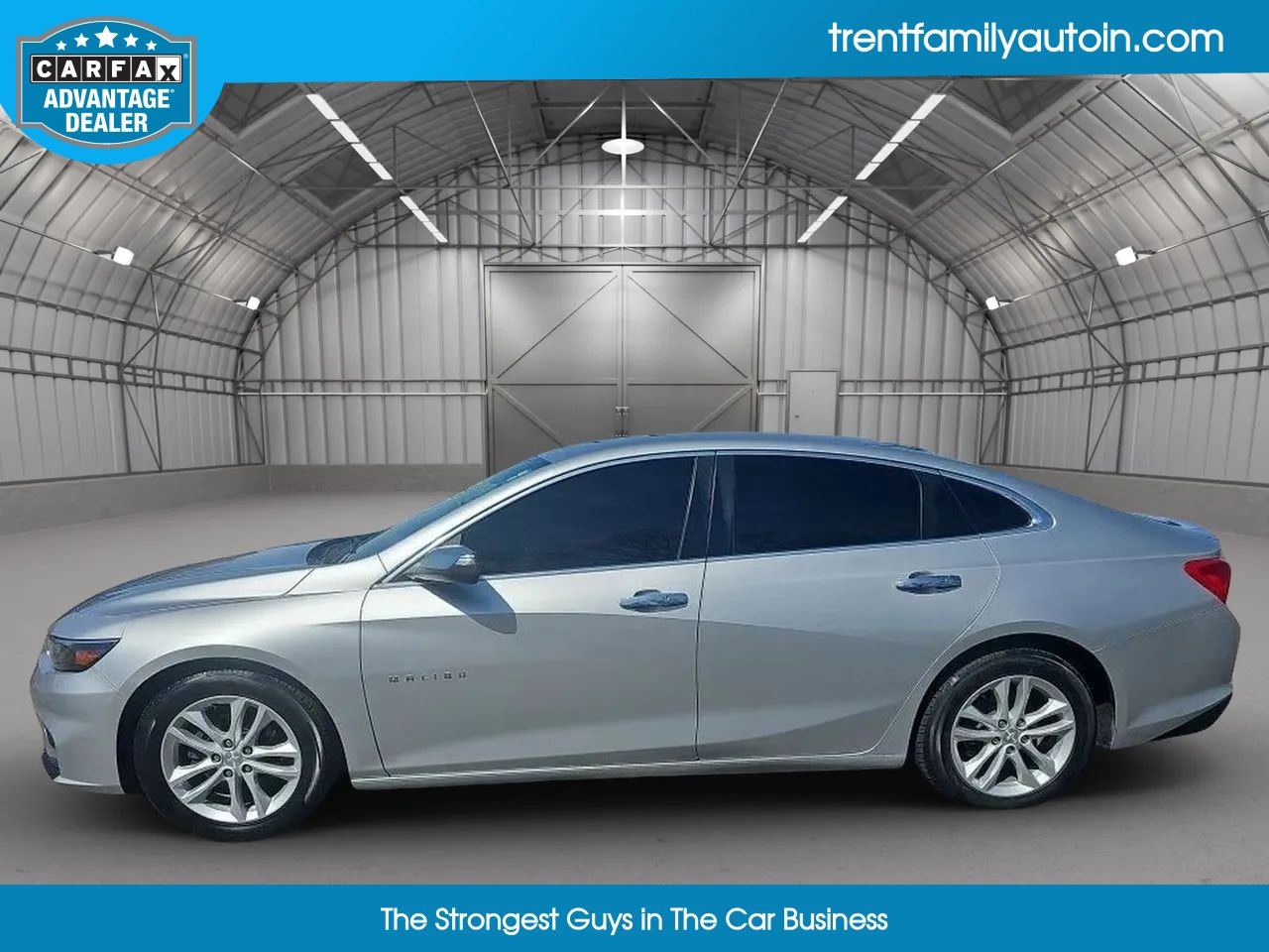 Used 2017 Chevrolet Malibu LT w/ Leather Package image 3