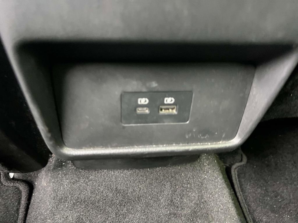 Used 2023 Nissan Rogue SV image 13