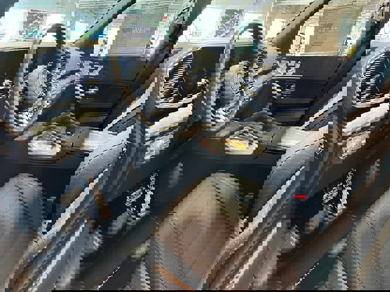 New 2026 Mercedes-Benz GLS 450 4MATIC image 7