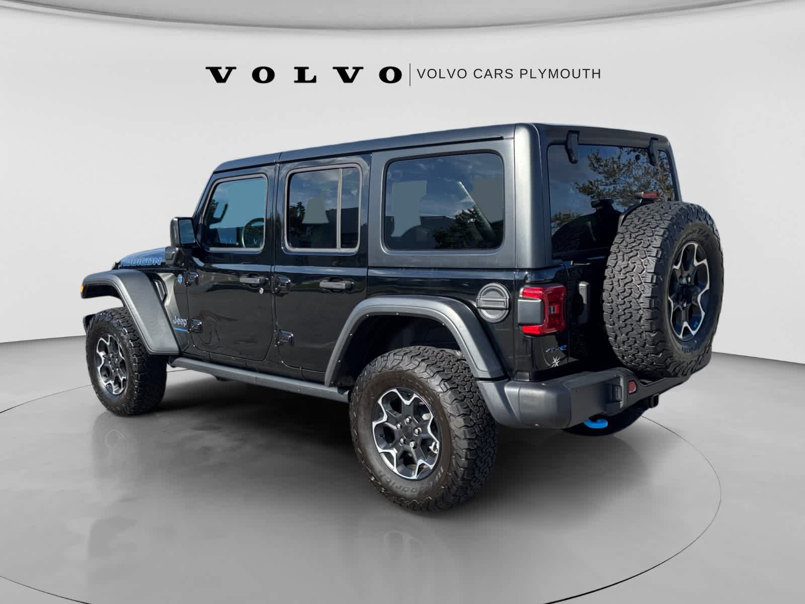 Used 2023 Jeep Wrangler Unlimited Rubicon 4xe w/ Steel Bumper Group AWD/4WD image 5