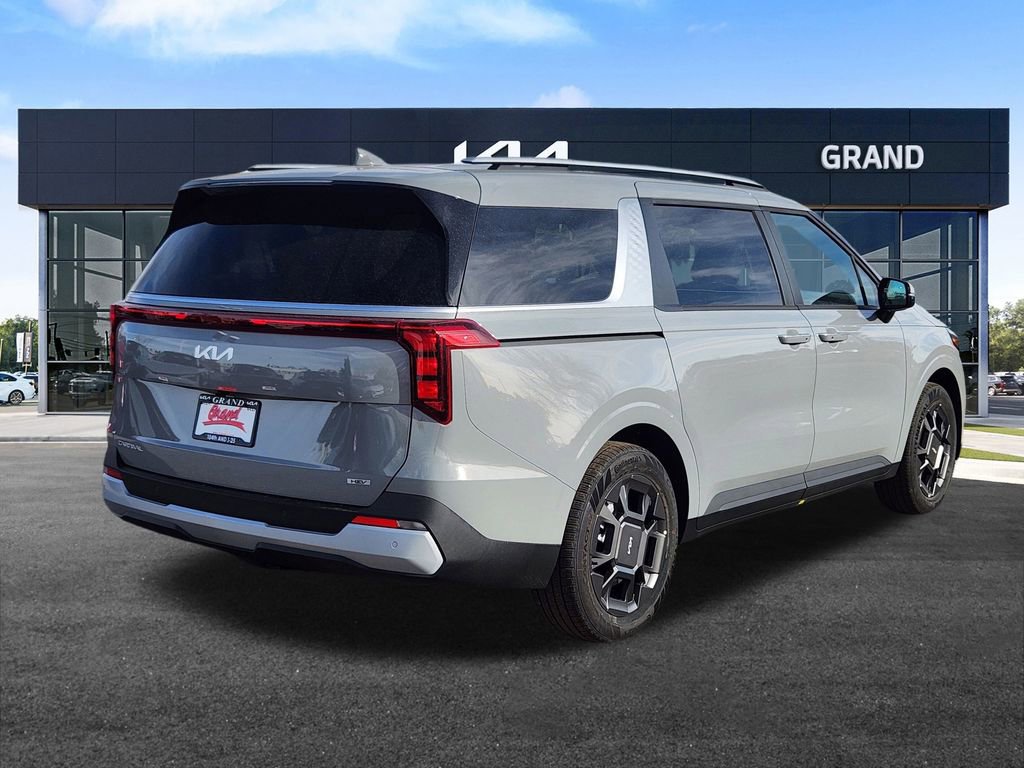 New 2026 Kia Carnival EX image 5