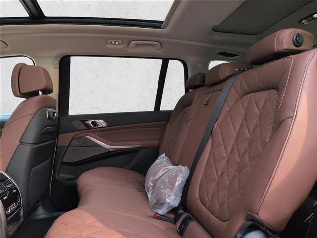 New 2027 BMW X7 xDrive40i w/ Premium Package AWD/4WD image 16
