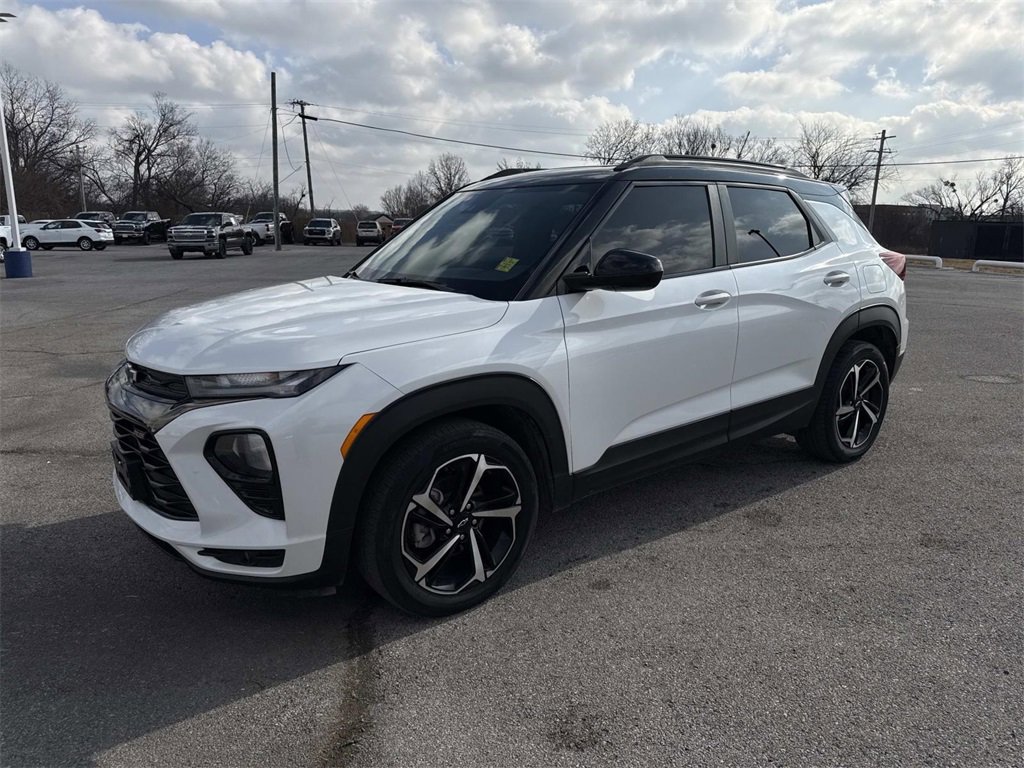 Used 2023 Chevrolet TrailBlazer RS w/ Sun and Liftgate Package video 2