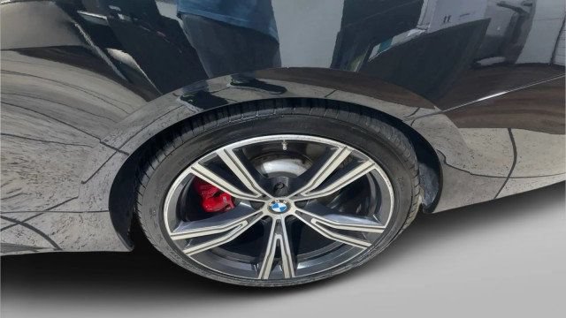 Used 2023 BMW 430i Convertible w/ M Sport Package RWD image 5