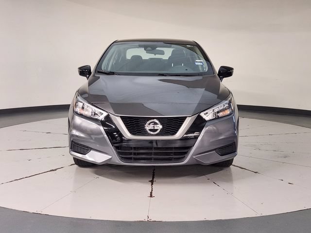 Used 2022 Nissan Versa SR w/ Convenience Package FWD image 9