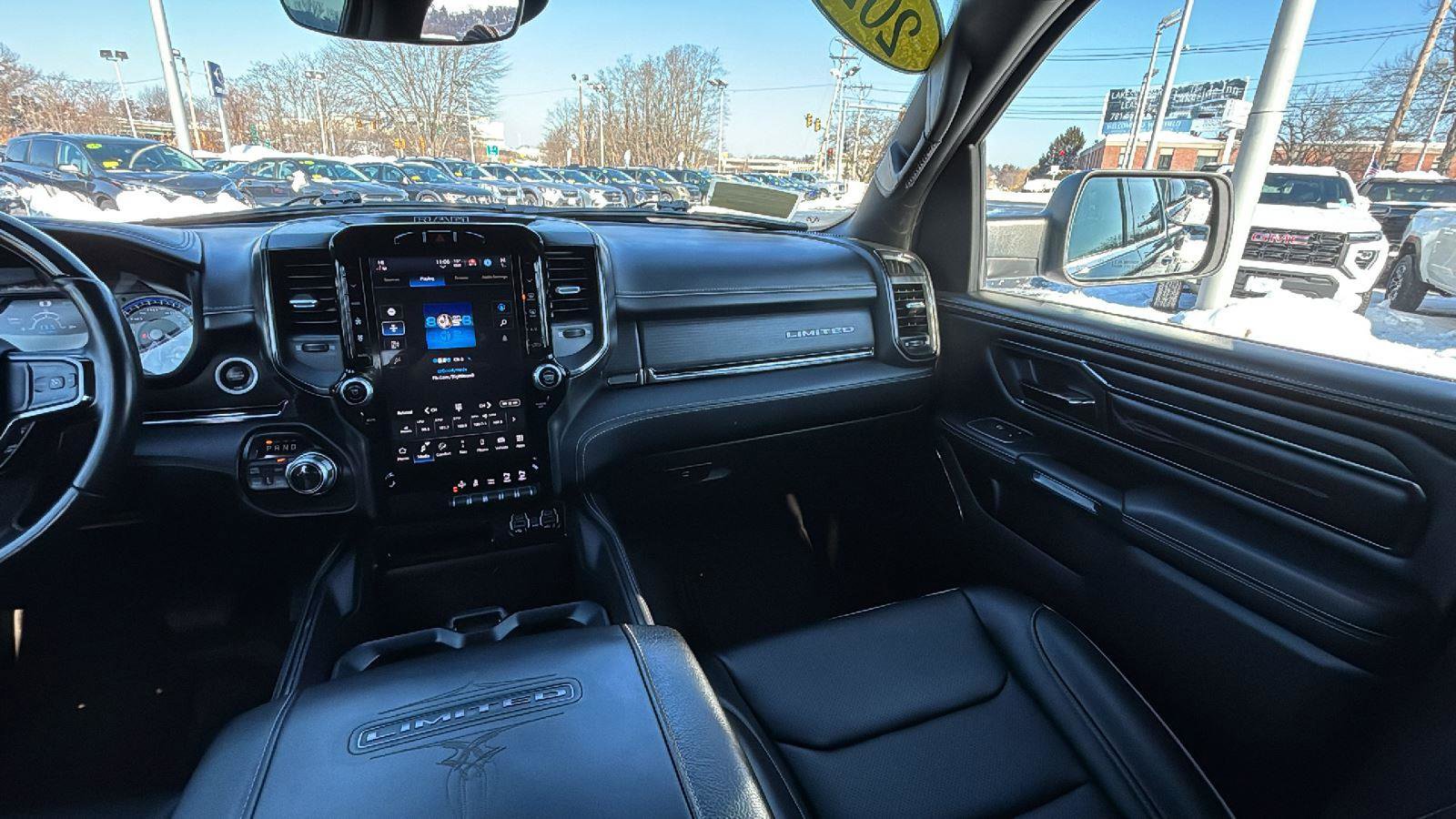 Used 2022 RAM 1500 Limited w/ Body Color Bumper Group image 28