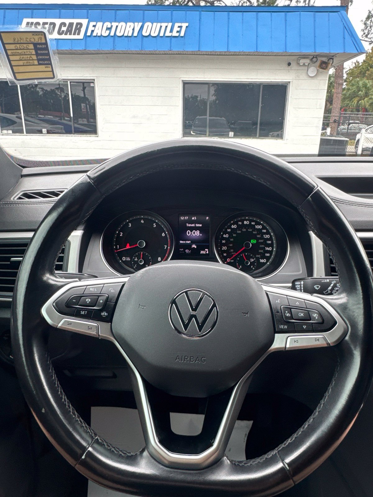 Used 2020 Volkswagen Atlas Cross Sport SE w/ Towing Package FWD image 24