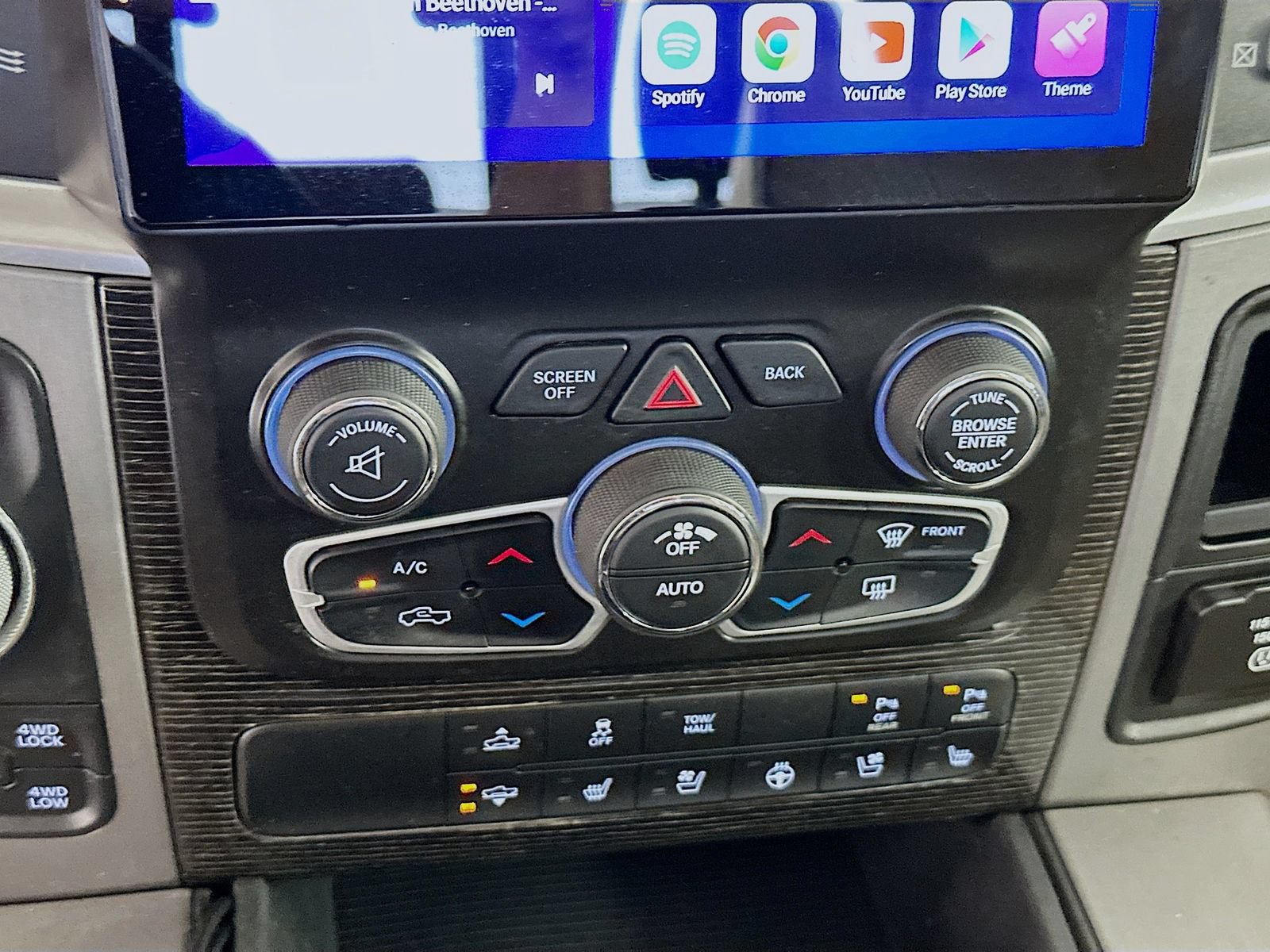 Used 2018 RAM 1500 Limited AWD/4WD image 16