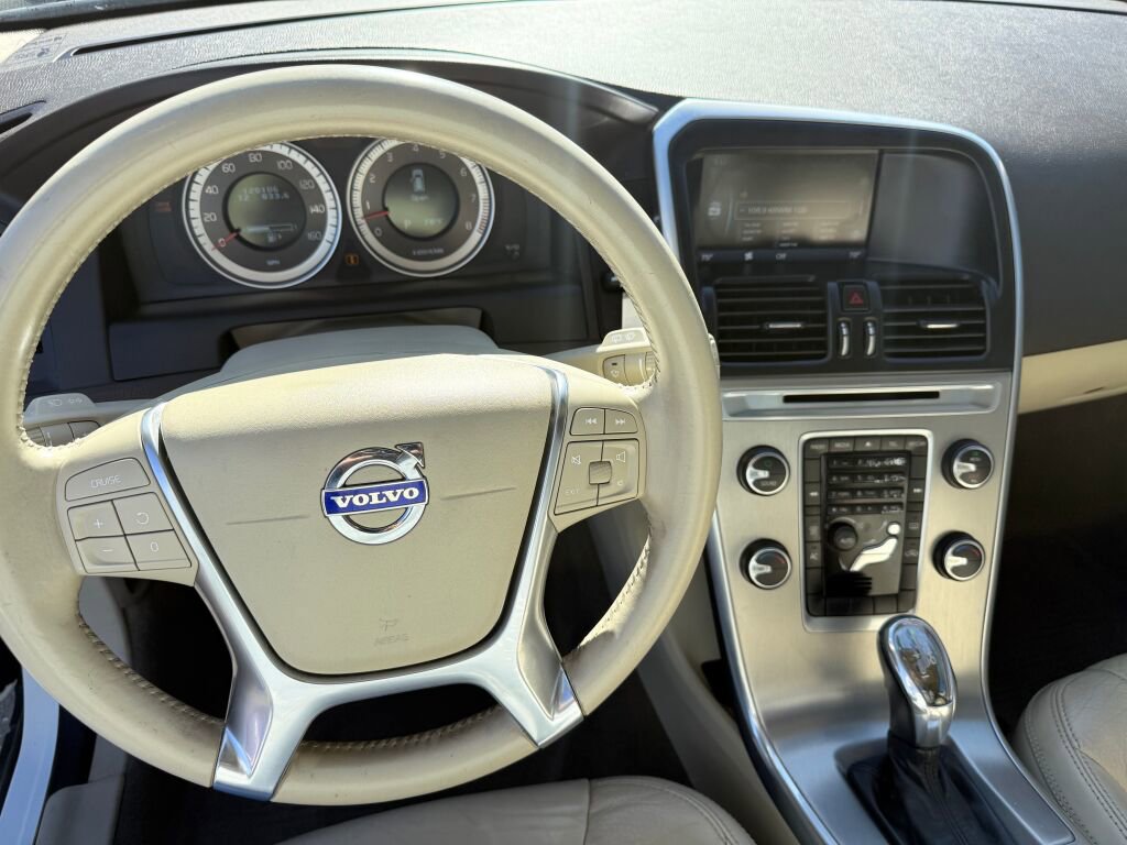 Used 2013 Volvo XC60 T6 AWD/4WD image 15