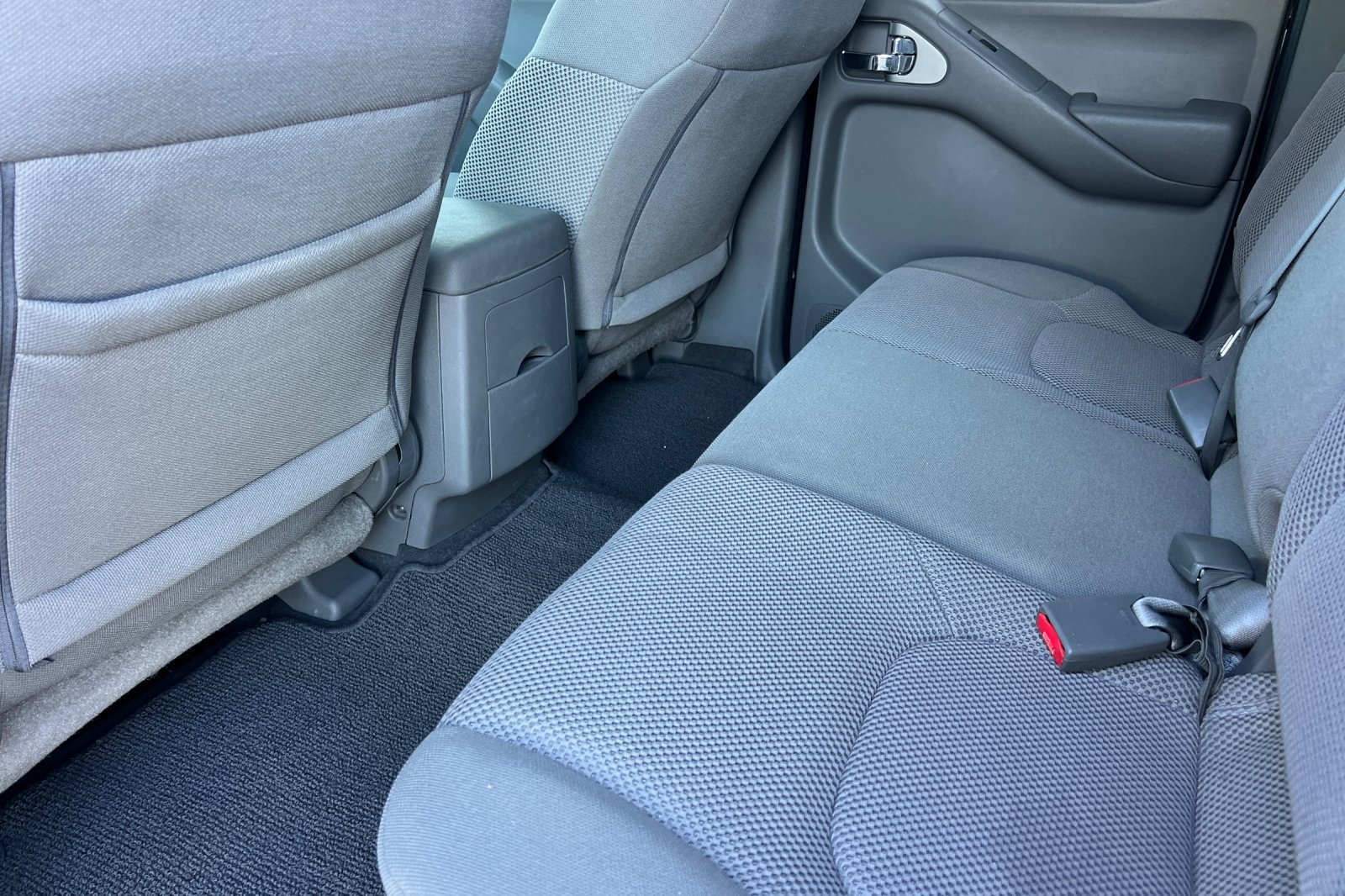 Used 2019 Nissan Frontier SV RWD image 13