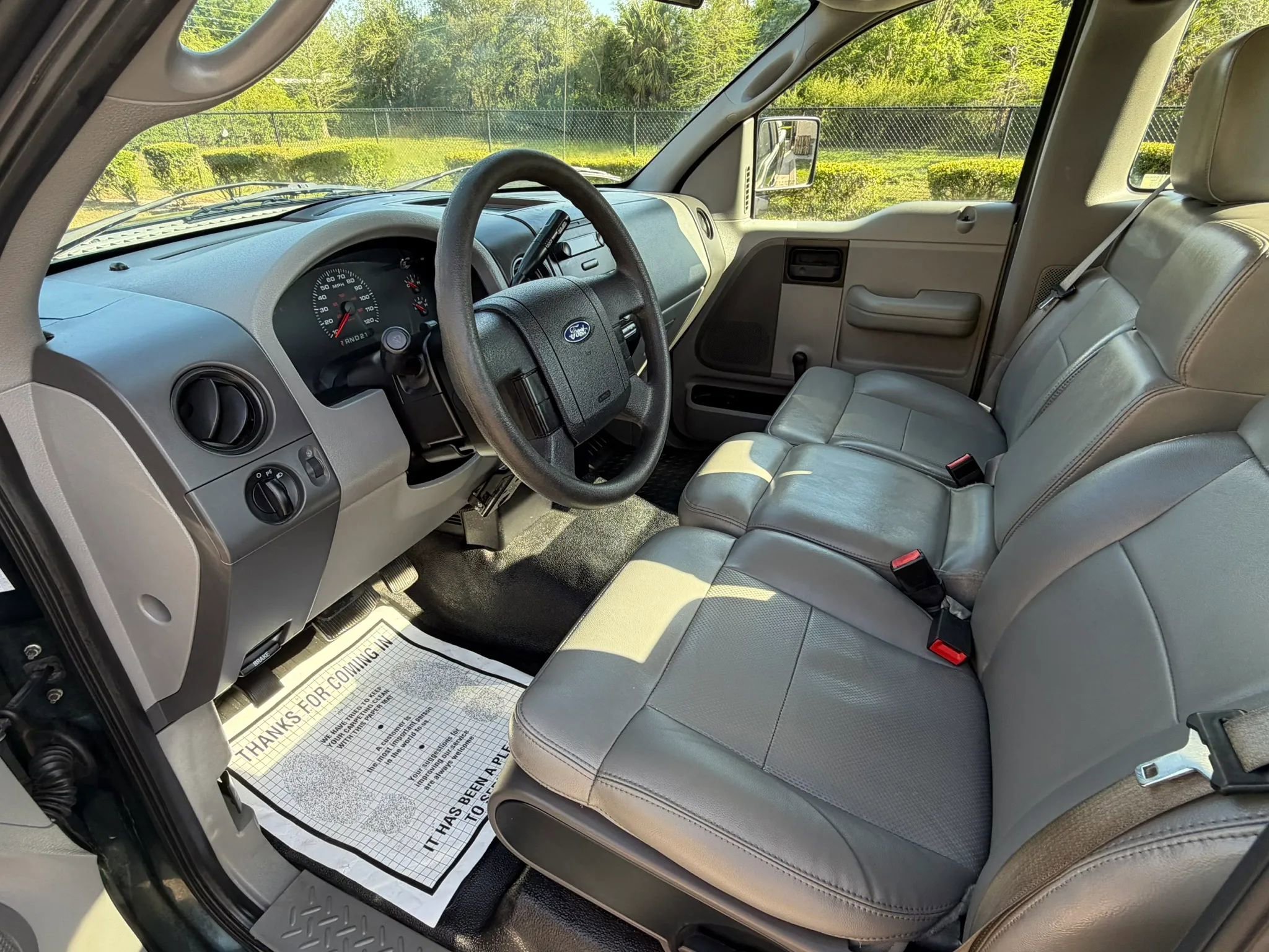 Used 2004 Ford F150 XLT image 9