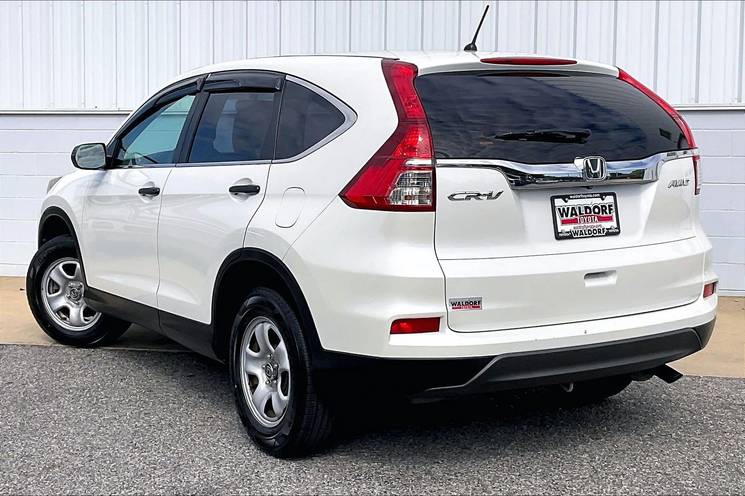 Used 2016 Honda CR-V LX image 15