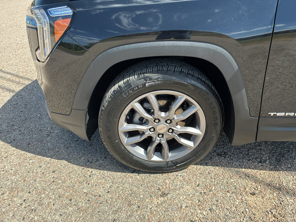 Used 2024 GMC Terrain SLT AWD/4WD image 35