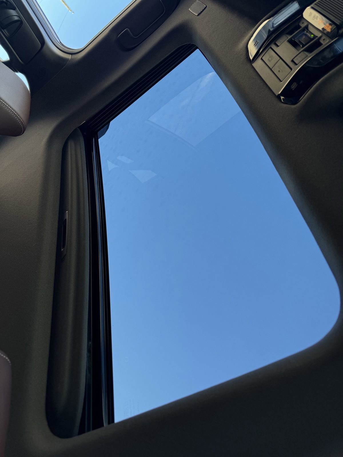 Used 2025 Toyota Land Cruiser image 33