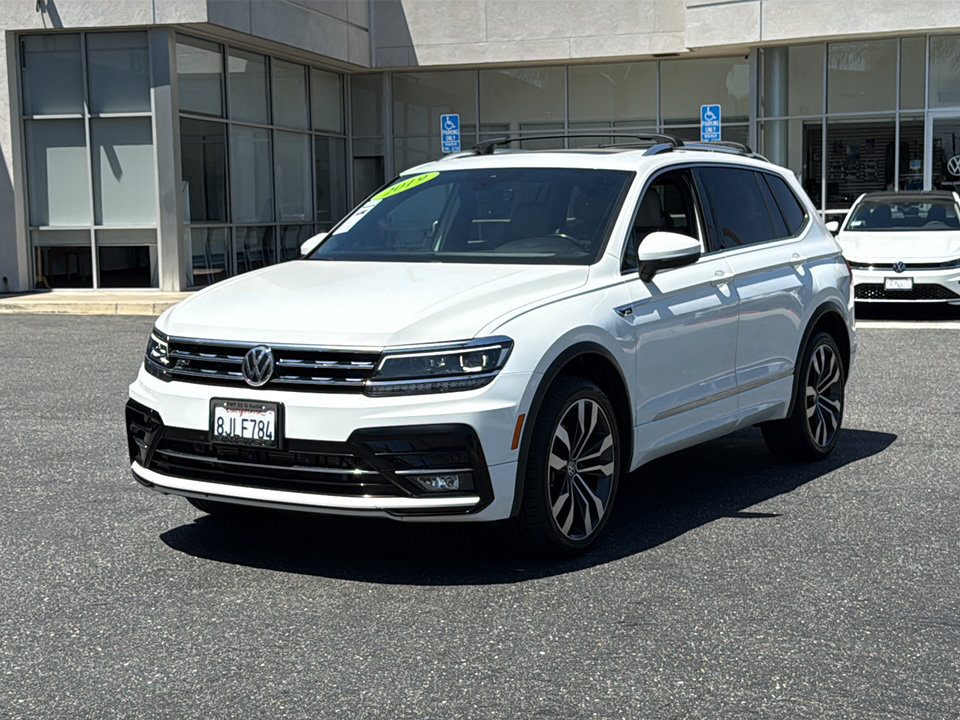 Used 2019 Volkswagen Tiguan SEL Premium R-Line w/ 3rd Row Seat Package AWD/4WD image 4