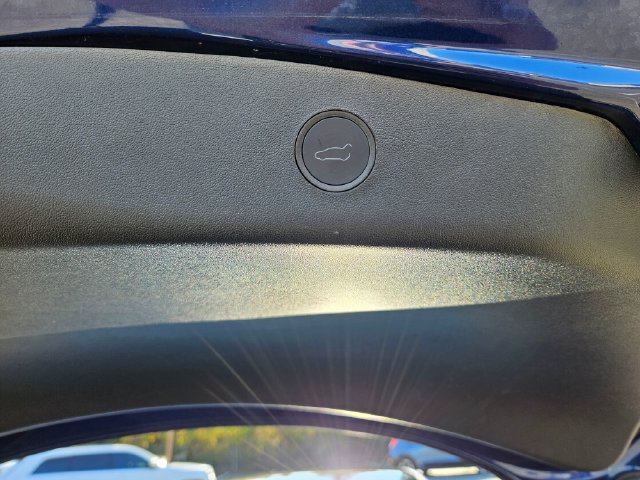 Used 2023 Tesla Model 3 Standard Range RWD image 12