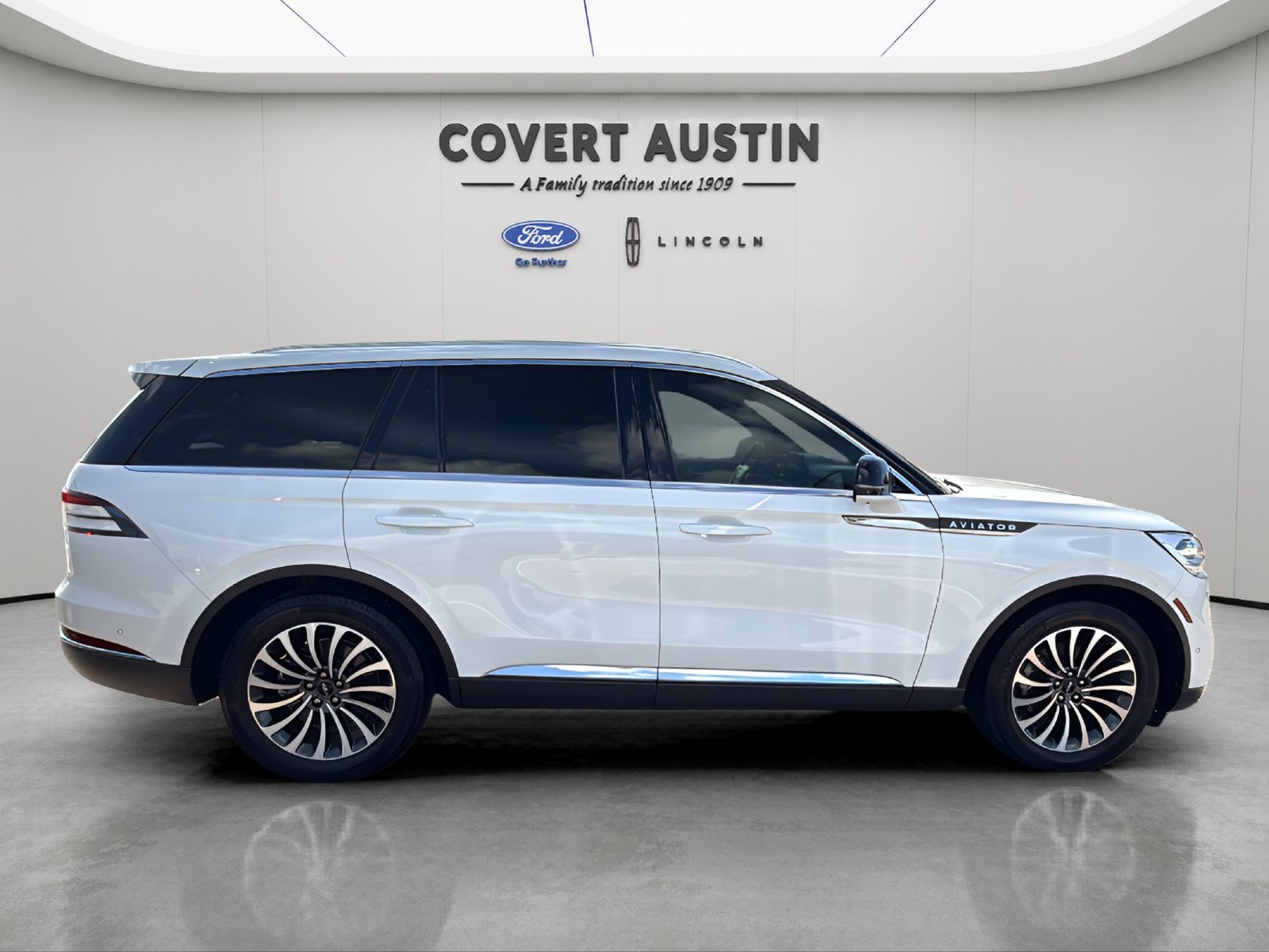 Certified 2022 Lincoln Aviator Reserve w/ Equipment Group 201A RWD image 6